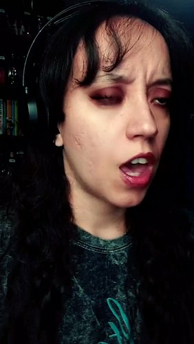 Imagine living like a king some daAAy...🎶

#aneonvoice #clasesdemusica #metalhead #gutural #piercetheveil