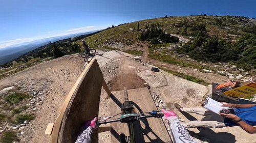 First place race run at BC championship!!!

#biking #mountainbiking #mtb #dh #racing #first