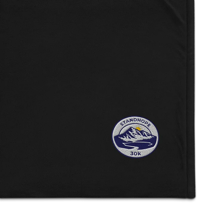 30K Finisher Blanket product image (1)