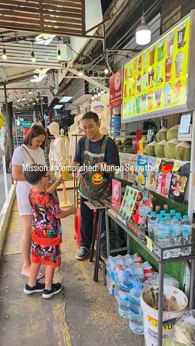 After all that walking around Chatuchak, Oscar finally got what he was really here for... 🥭😂

Mango smoothie secured. Happy b...
