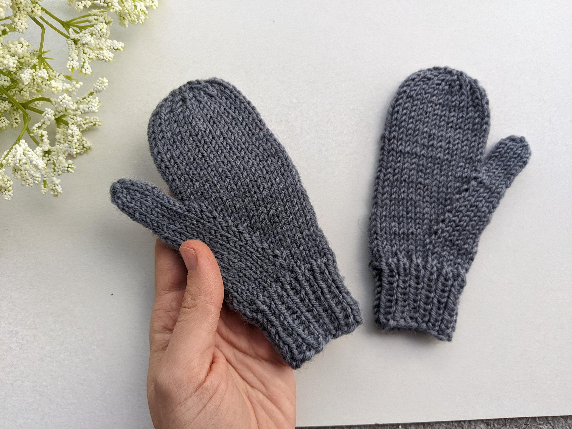 Knit Toddler Winter Mittens Pattern product image (8)