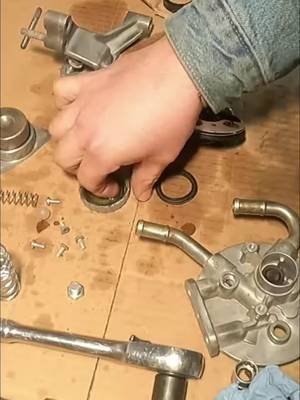 It's all about the alignment. Flat sides together for a perfect fit every time. #mechanic #howto #diy #tipsandtricks #automotive
