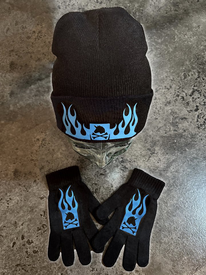 Blue Glow-In-The-Dark Toque / Mitts product image (1)
