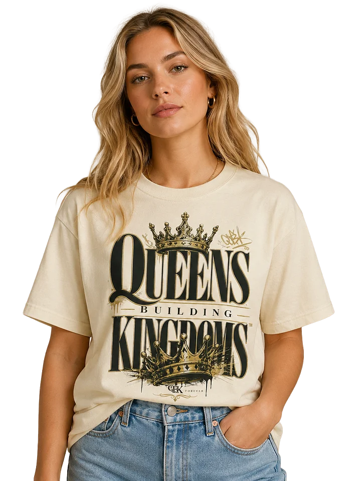 Queens Building Kingdoms Graphic Art Premium T-Shirt product image (1)