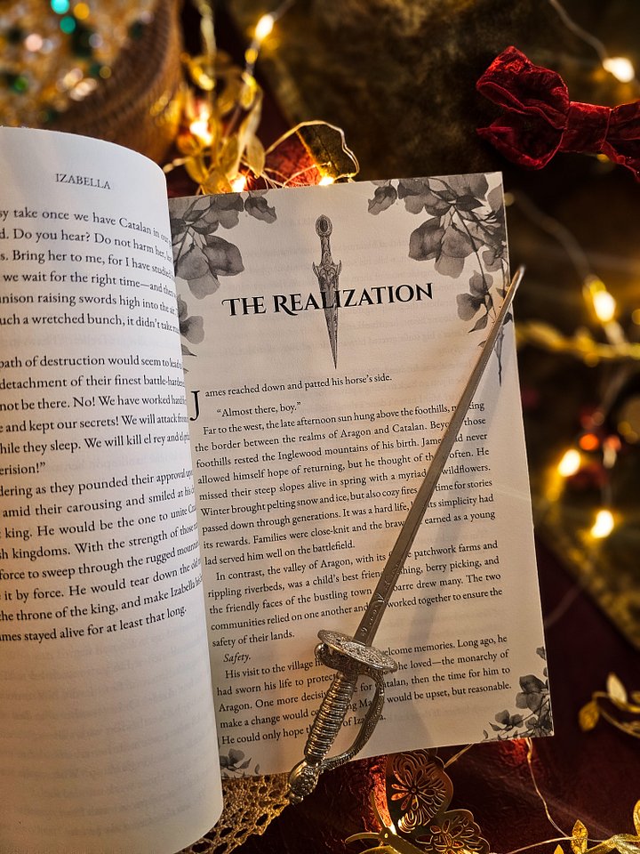 Izabella Paperback product image (2)