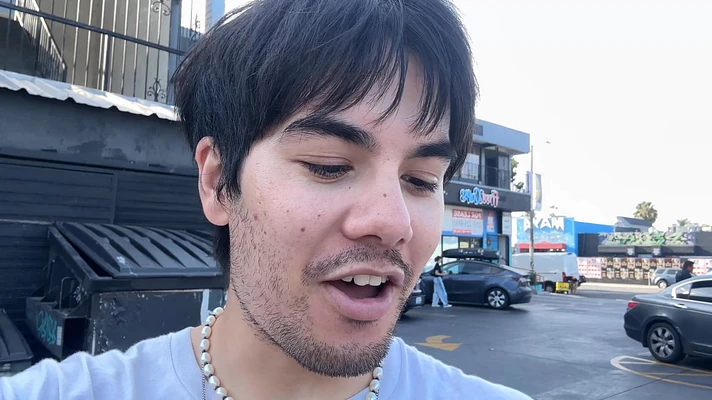 Video thumbnail