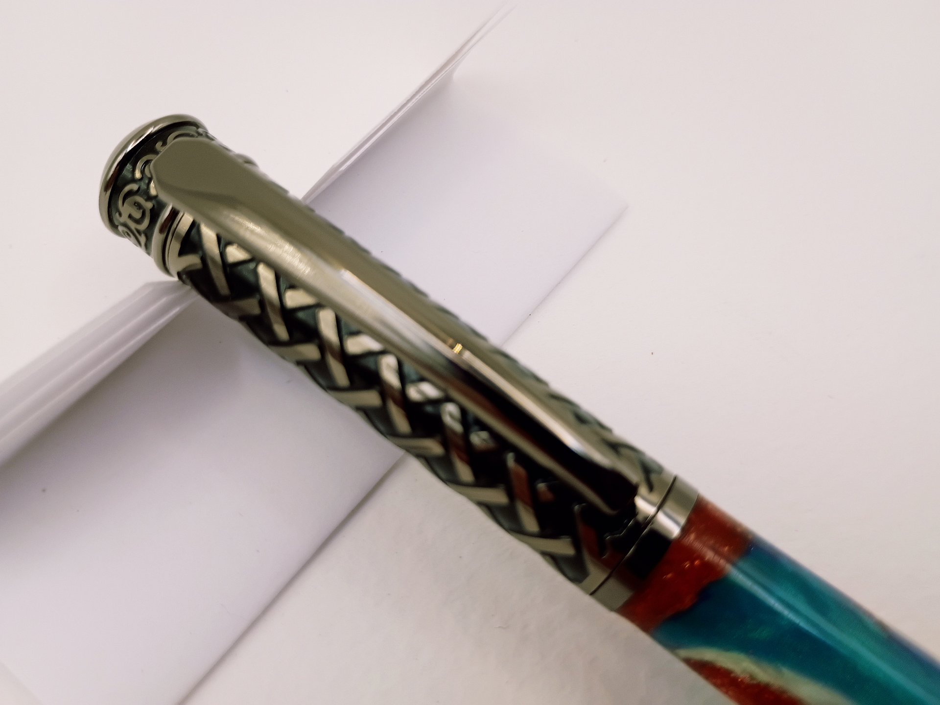 🏞️ “Sedona” – Gaelic Weave Twist Pen product image (4)