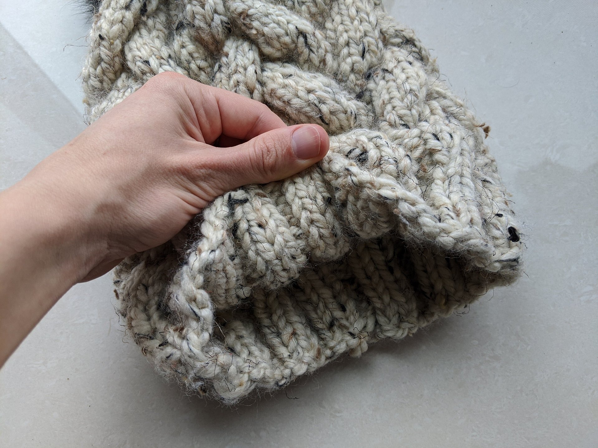 Super Bulky Oatmeal Cable Hat Knitting Pattern product image (6)