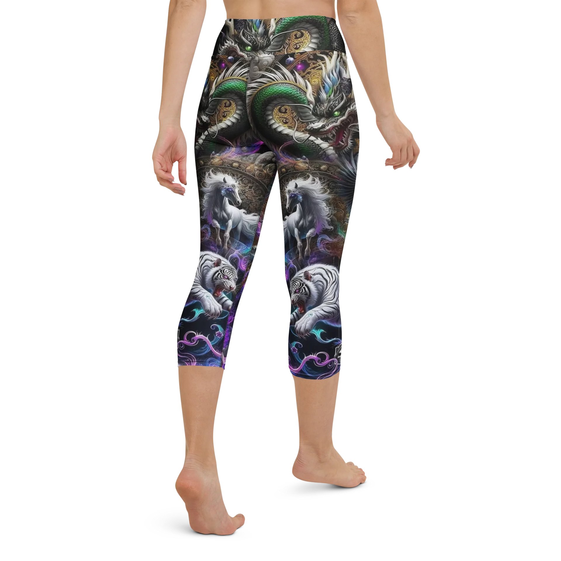 Dragon Scales Yoga Capri Leggings product image (3)
