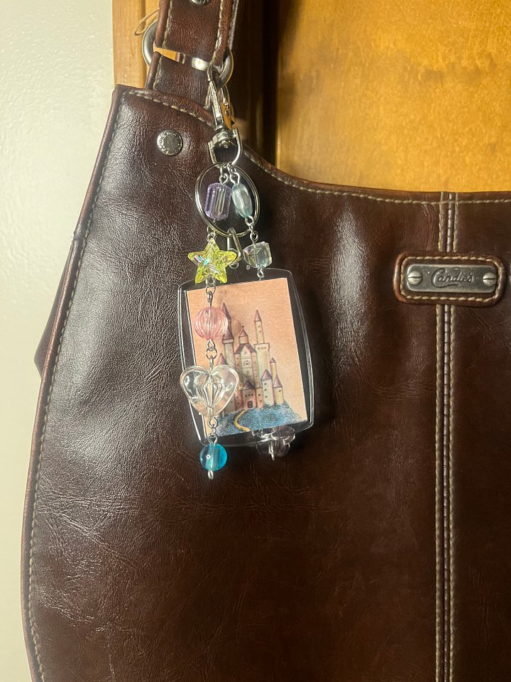 Fairytale Dreams Deluxe Bag Charm product image (1)