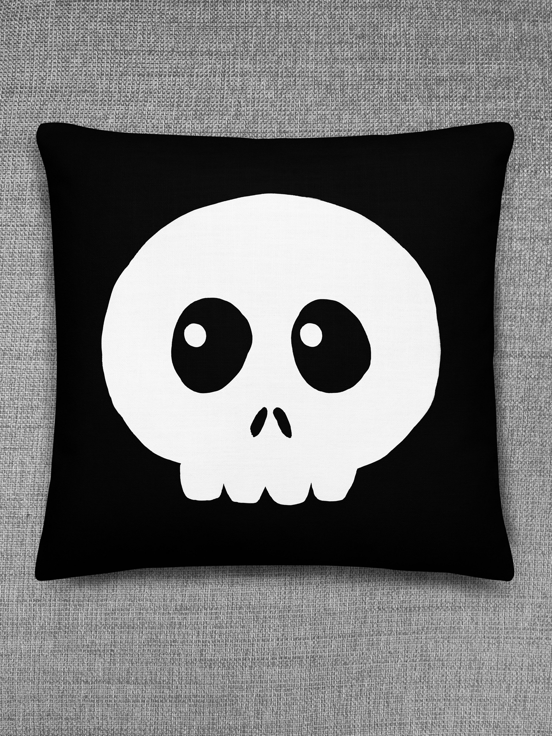 THROW PILLOW - DOUBLE-SIDED SKULL 04 product image (1)
