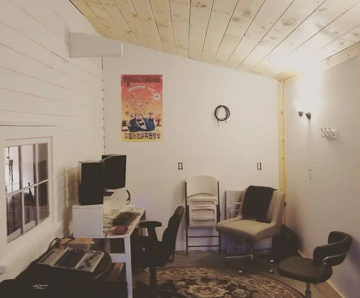 Mixing & Mastering ($25/hr) product image (1)