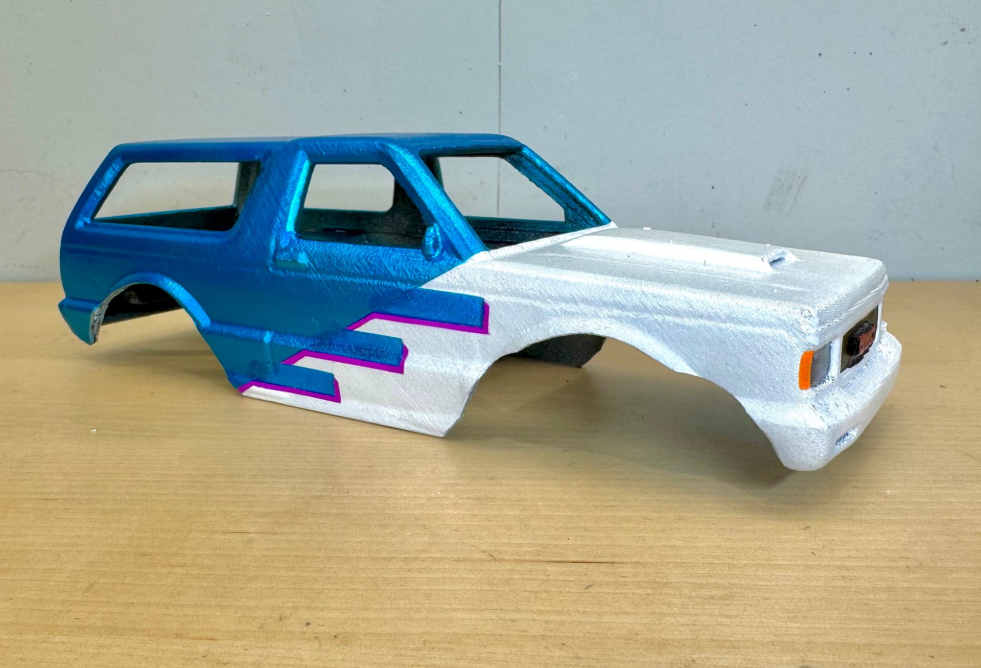 GMC Typhoon Body product image (1)