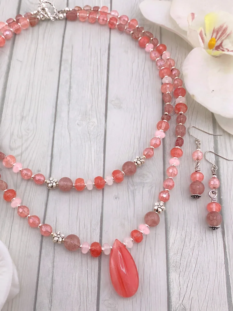 Cherry and Strawberry Quartz Two-Strand Beaded Pendant Necklace Set product image (2)