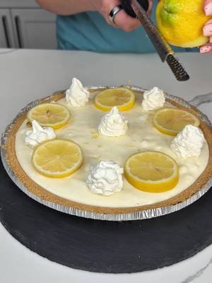 The perfect summer dessert #fypシ #lemon #lemonpie #yummy #summer