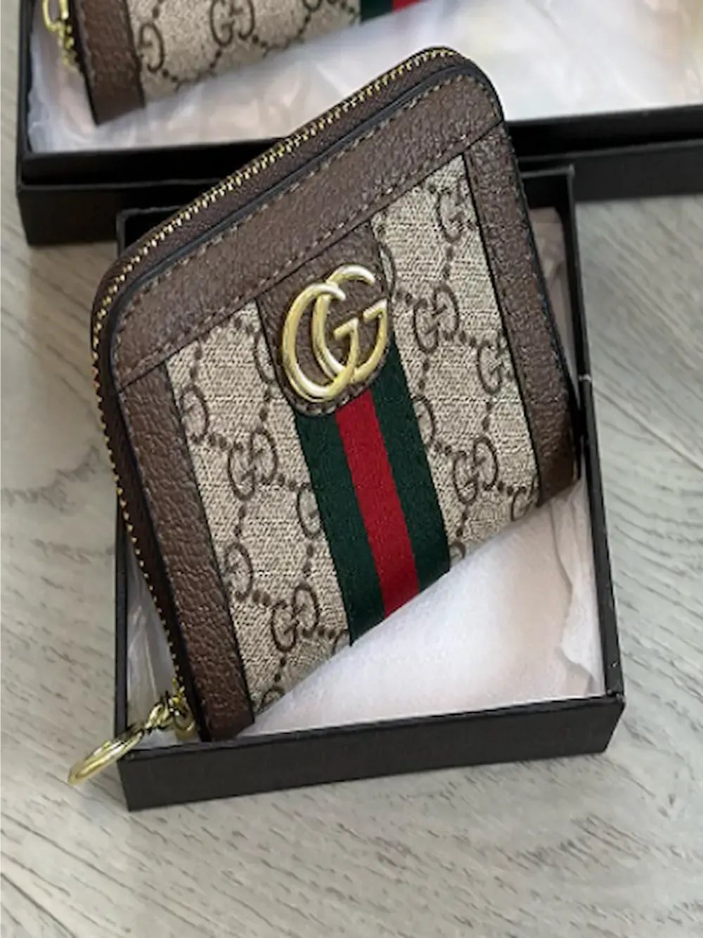 محفظة نسائية ماركة غوتشي هاي كوالتي بتصميم راقٍ وسحاب عملي - 13×10 سم product image (10)