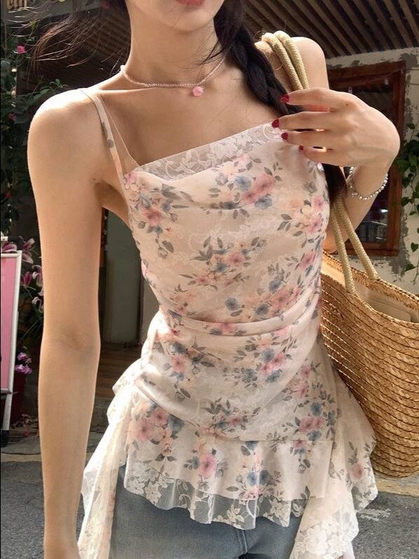 Floral Print Ruffle Hem Camisole — Boho Spaghetti Strap Crop Top product image (2)