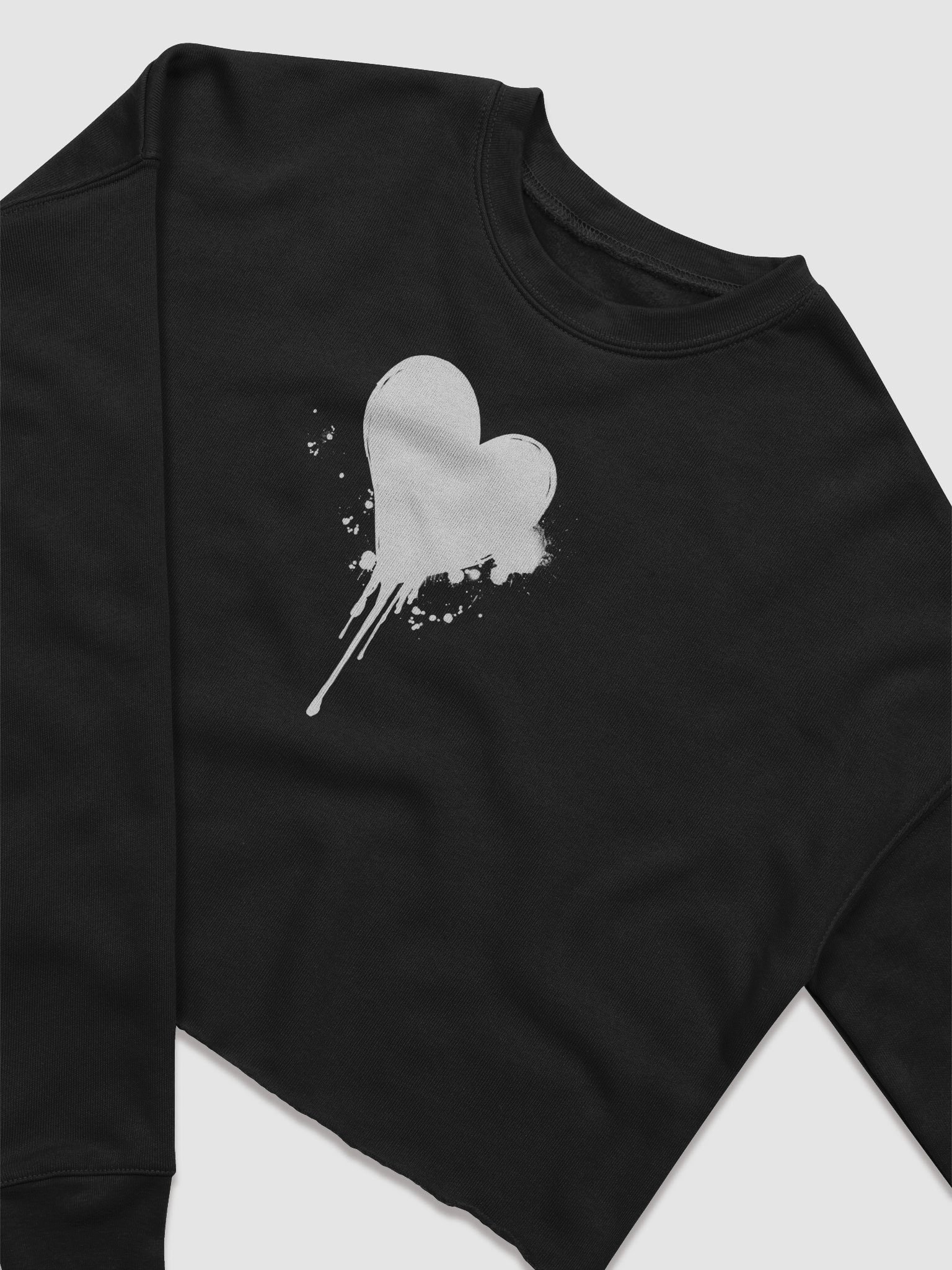 Bleeding Heart Cropped Sweatshirt - BLACK product image (2)