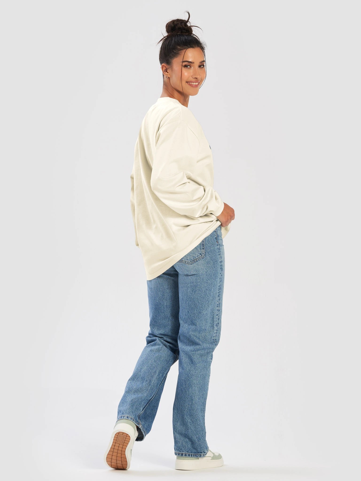SUN ARC FRONT LONG SLEEVE product image (21)