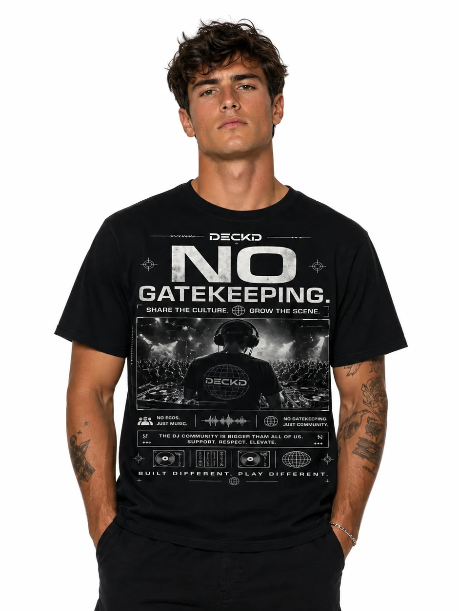 🎧 NO GATEKEEPING TEE product image (1)