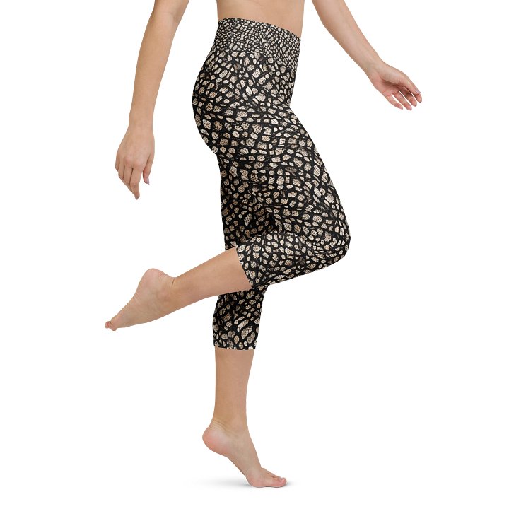 Brown Skin Snake Capri Leggings product image (1)