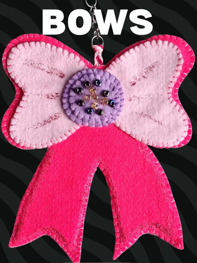 Bows 2D Keychain product image (1)