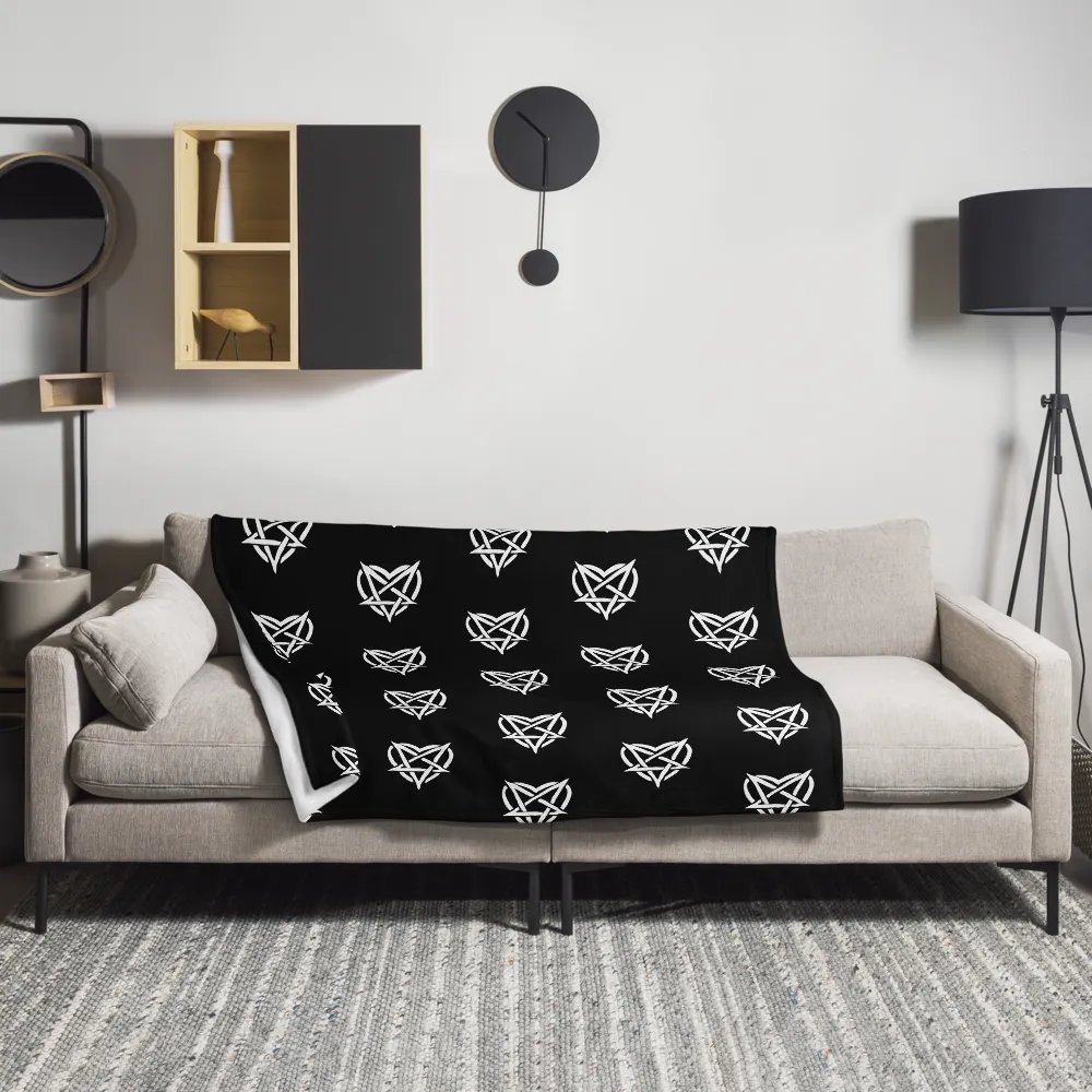 Darkheart Blanket product image (4)
