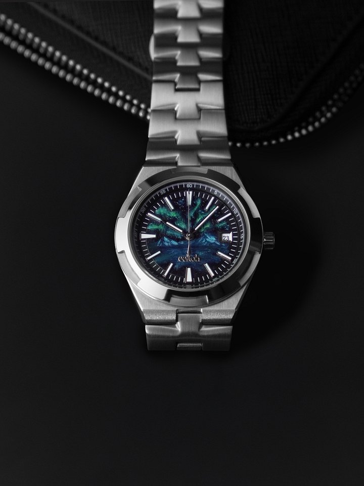 Northern Lights Watch product image (2)