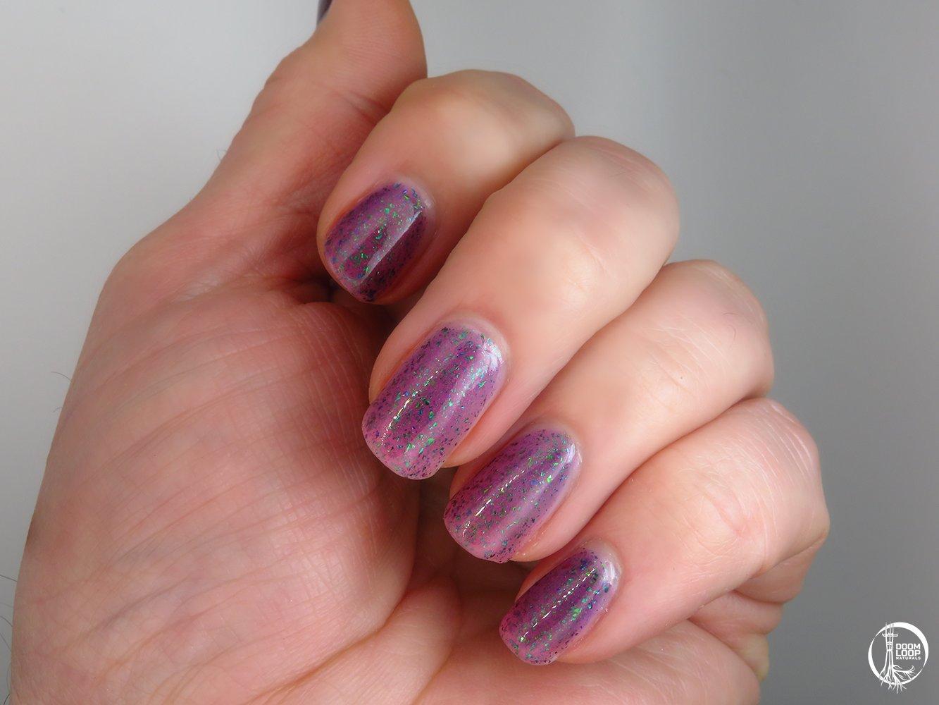 COUCH FKR - Dark Plum to Pink Thermal Green Flake Nail Polish product image (8)