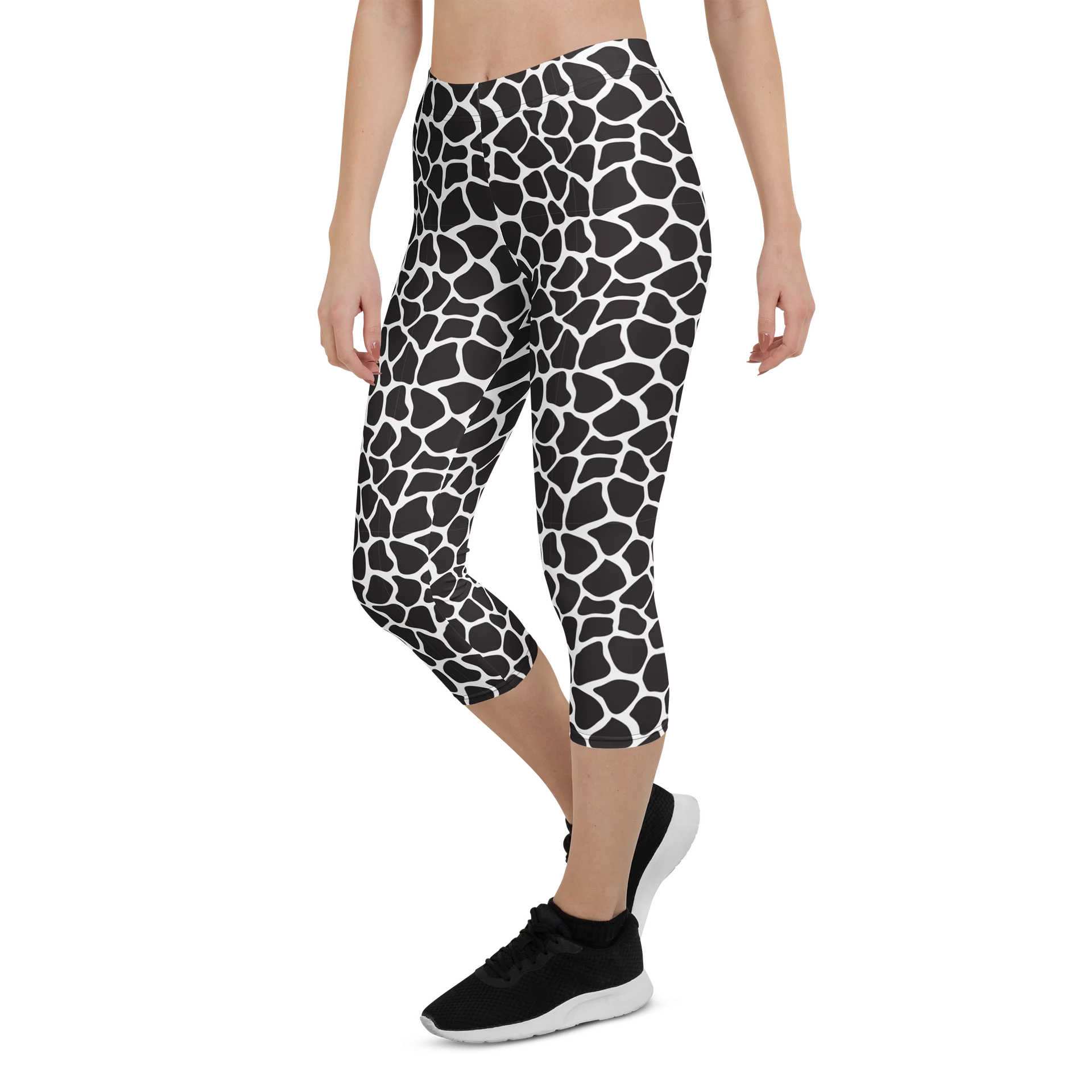 Comfortable Capri Leggings with Bold Black Animal Print product image (5)