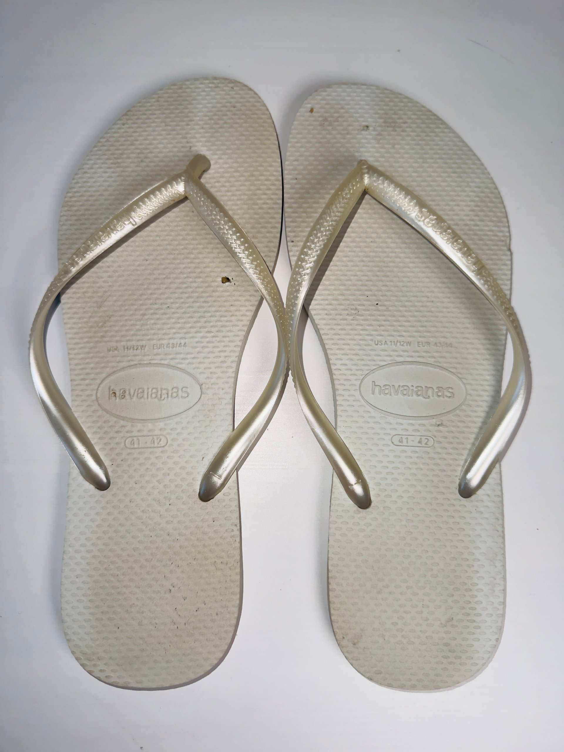 Classic White Havaianas product image (1)