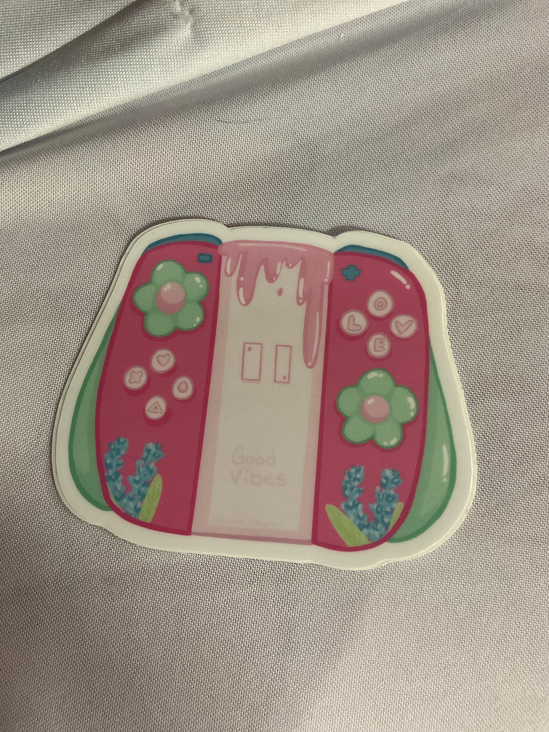 Gamer controller pink sticker product image (2)