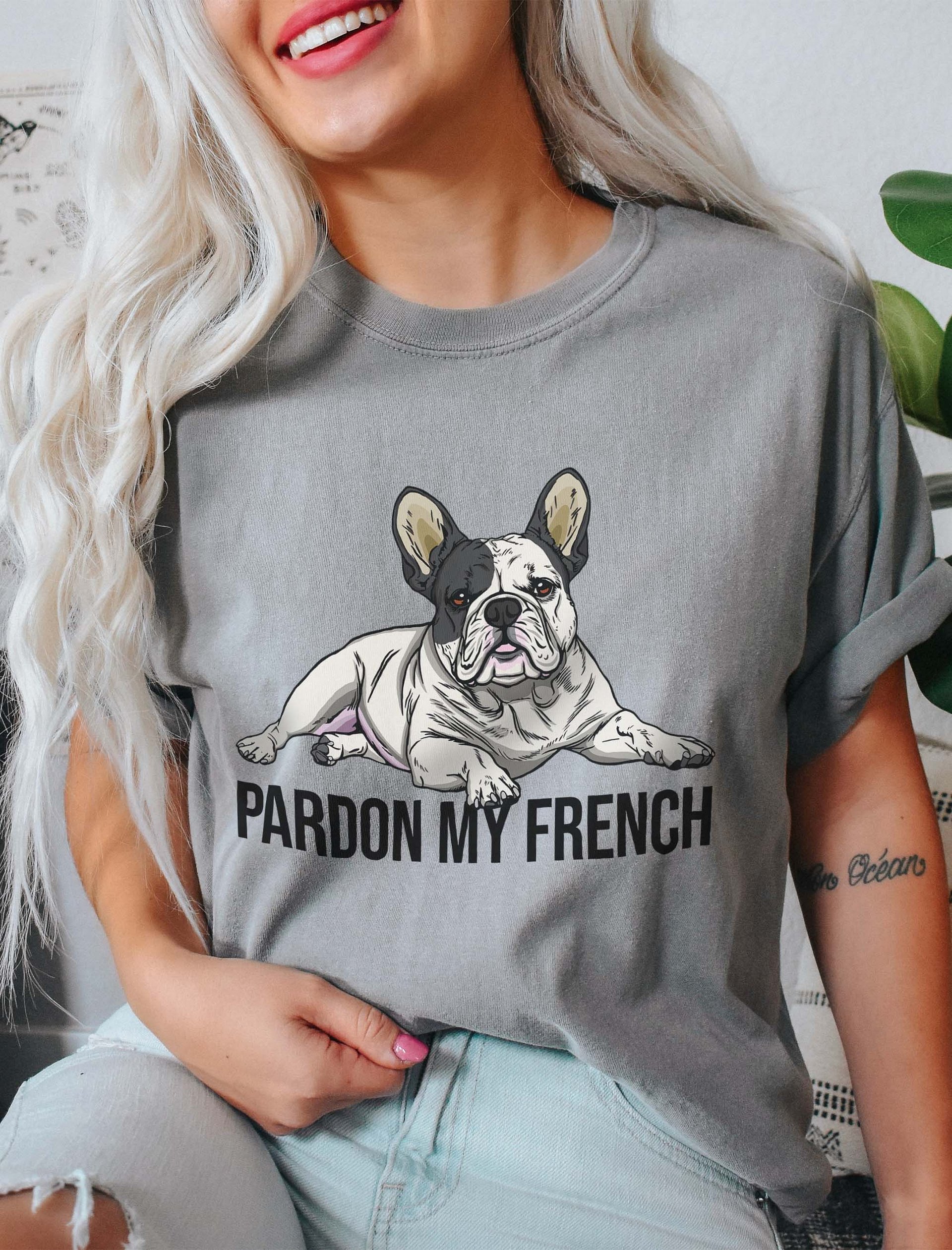 Pardon My French T-Shirt of a French Bulldog(Pied) | Funny T-Shirt for Frenchie Owners product image (2)