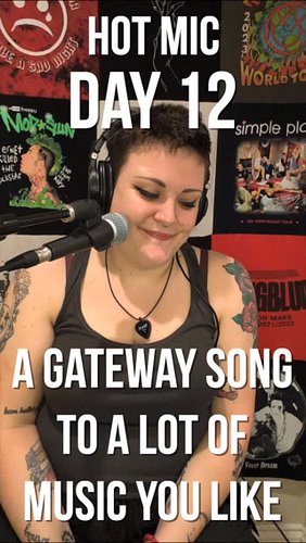 Of all the songs I could've picked... this one hits me right in my heart. 

#shorts #music #musician #musiciansofinstagram #d...