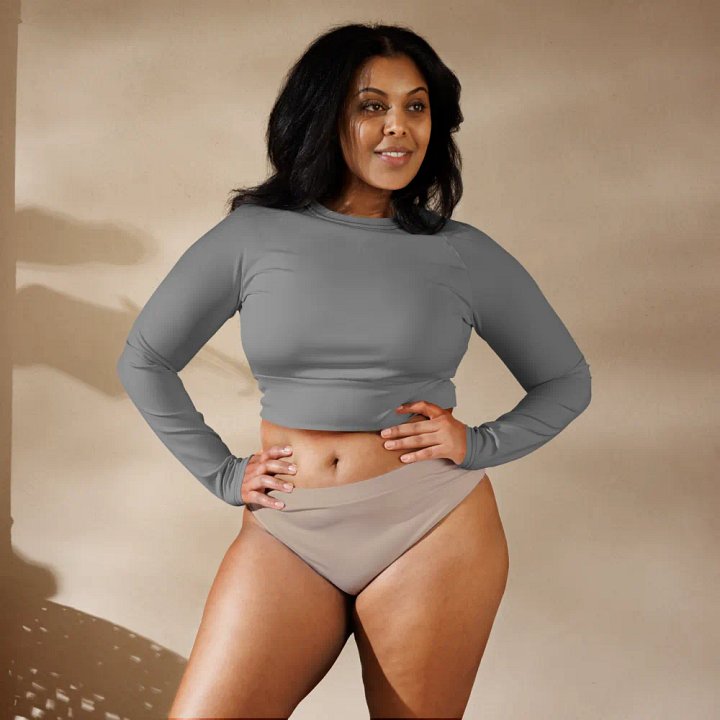 Pencil Cropped Rash Guard product image (2)