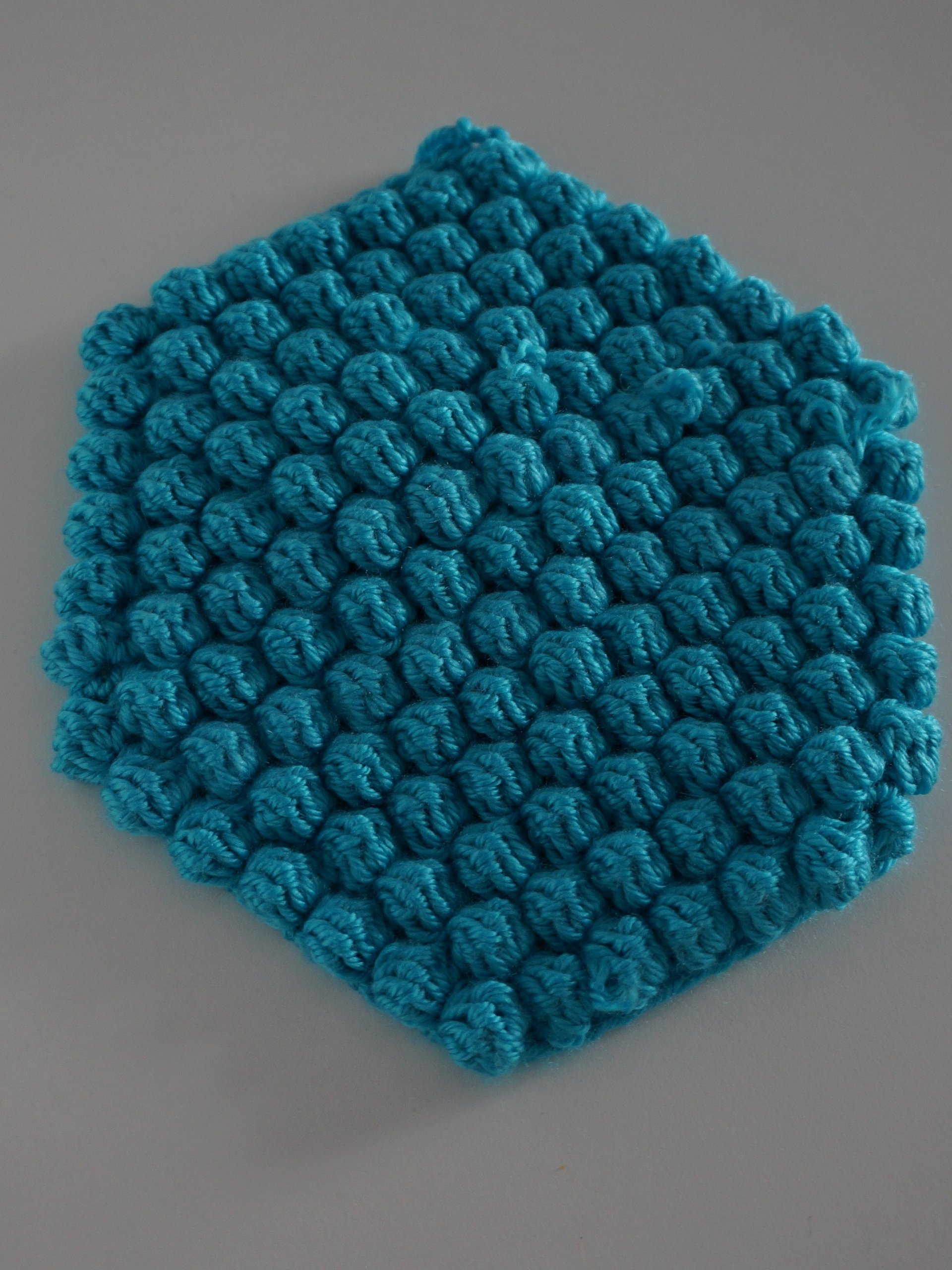 Bobble stitch hexagon product image (1)