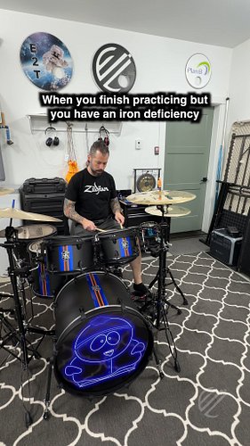 When you finish practicing but you have an iron deficiency
.
#drums #everythingwitheric #ericlovley #drummer #musician