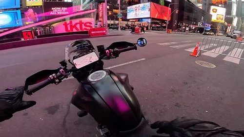 love it or hate it - this is the center of the world #motorcycles #motorcycle #bikelife #earlymorning  #mentalhealth