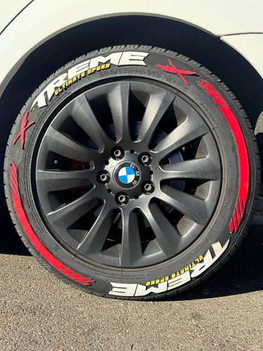 Love a bit of colour on tyre sidewalls!