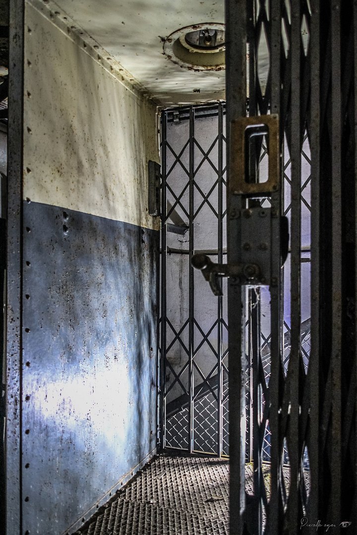 Fine Art - Elevator of Chaos product image (1)