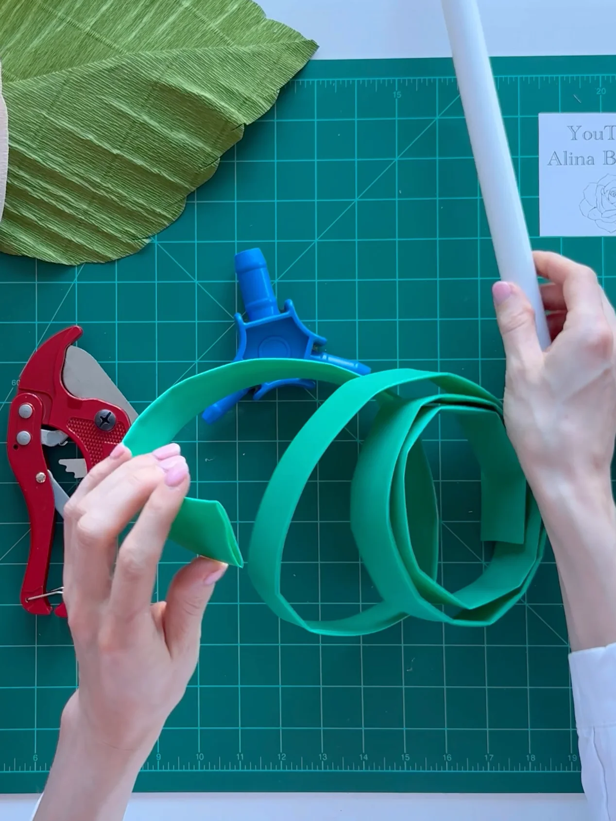 DIY Giant Paper English Rose: Templates from Video Tutorial + Materials Checklist product image (12)