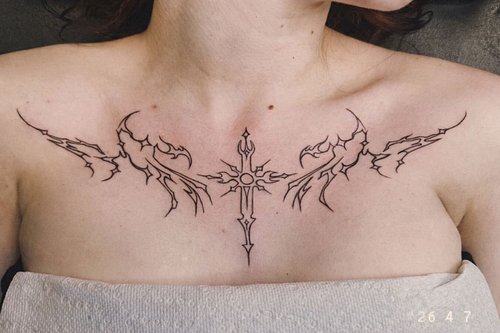 just a little something for the collarbones 🎀🗡️ 
(i’m actually obsessed)
.
.
#CyberSigilism #ChestPiece #AltAesthetic #NeoTrival