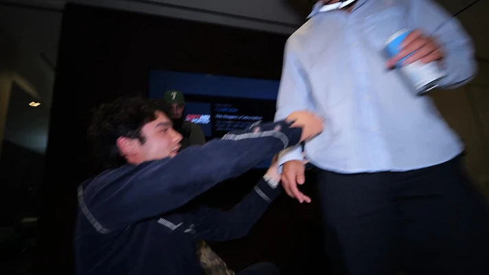 Video thumbnail