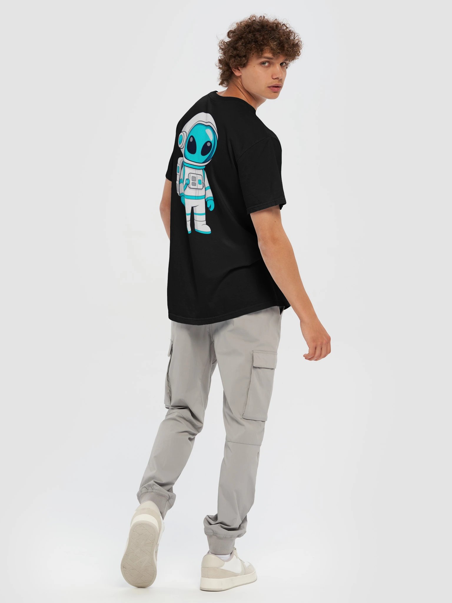 SkiesLIVE Alien Heavyweight Tee (Helmet) product image (99)