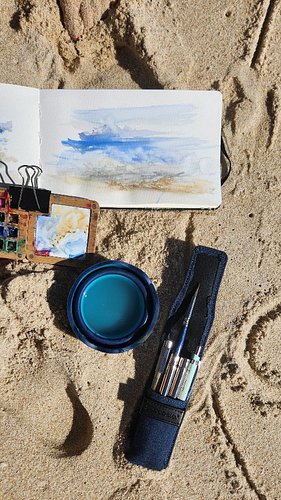 Balancing motherhood and artfulness requires making time for everything!

#mumartist #mumartistlife #perthart #enpleinair #pe...