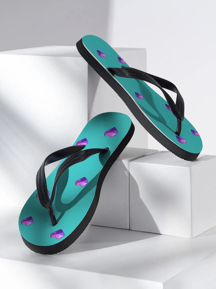 Heart-themed Flippy Flops product image (2)