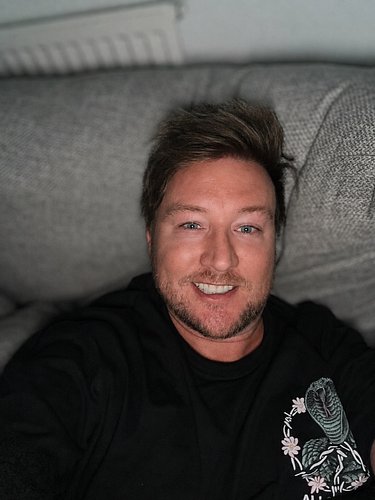 Absolutely knackered 😴😂 I’ve pretty much slept on this sofa on and off since I got home, so I probably won’t sleep a wink ton...