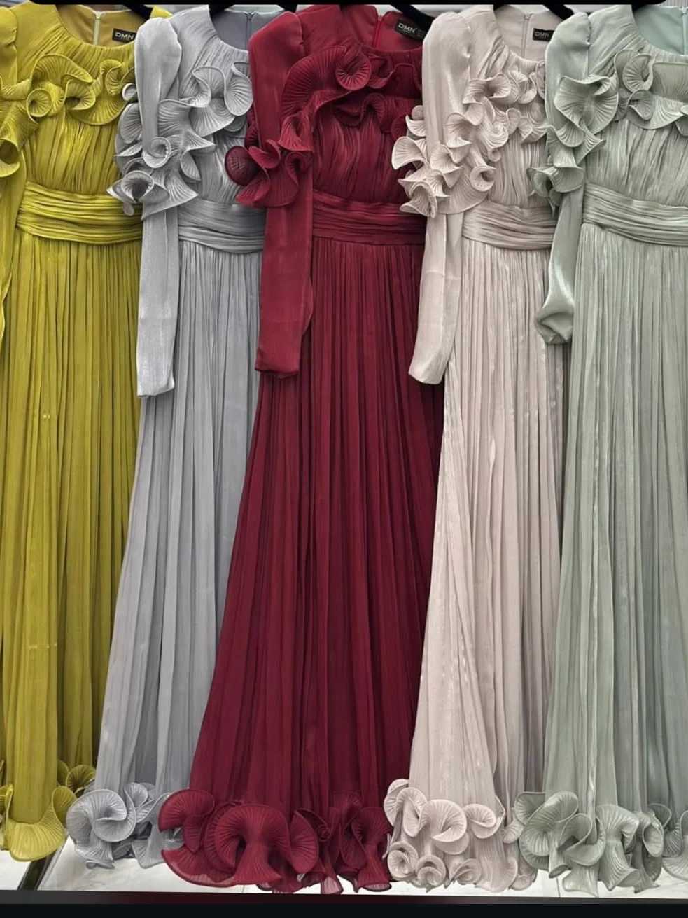Luxury dress product image (7)