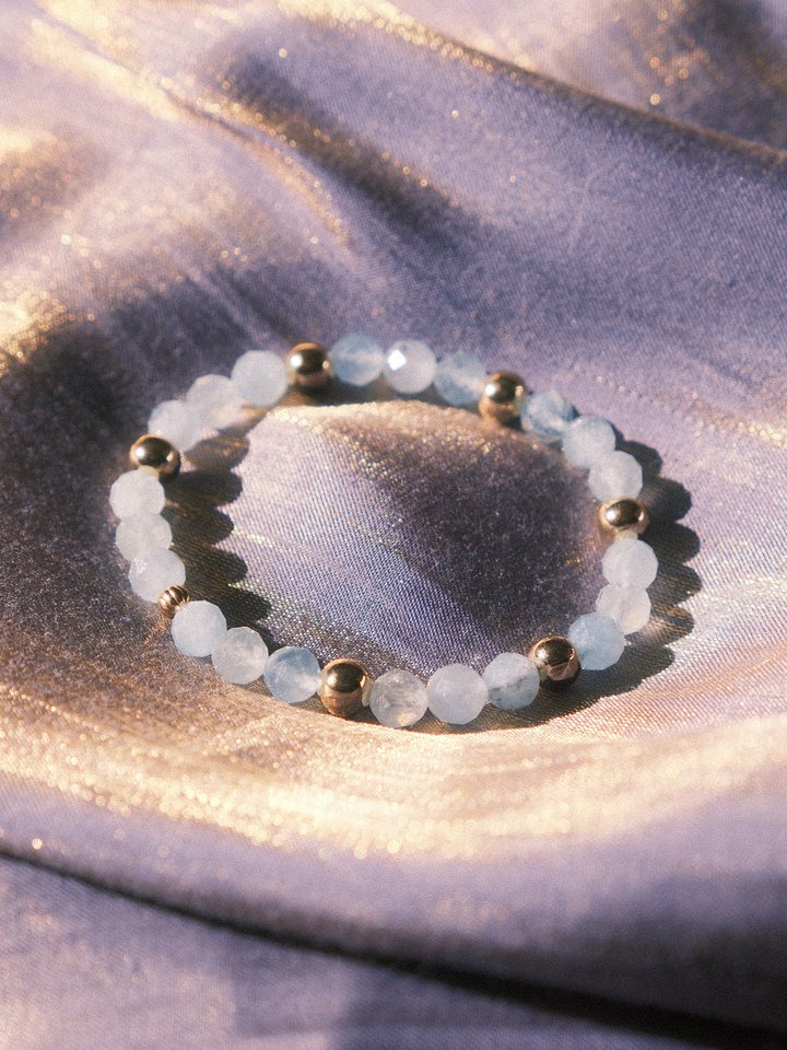 Sensitive spirit - Aquamarine stretch bracelet (A) product image (1)