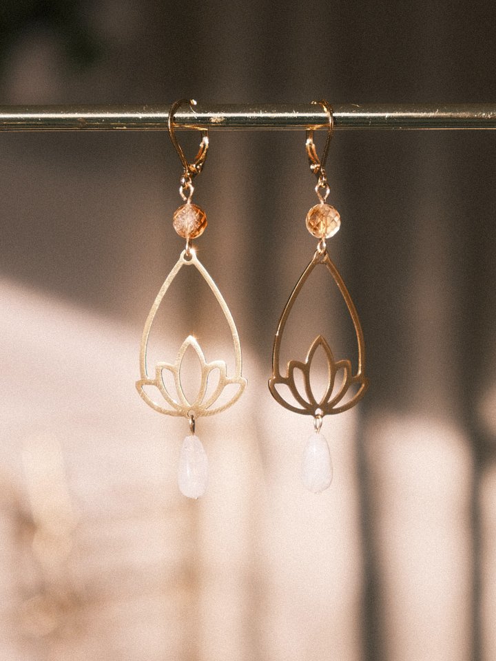 Lotus tears - Moonstone & citrine earrings product image (1)
